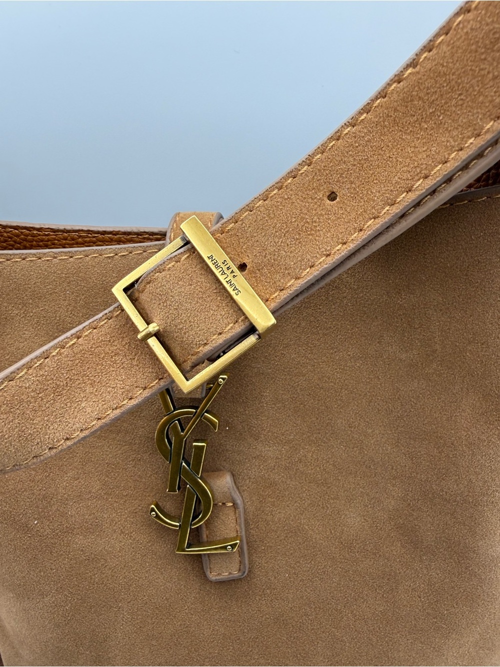 Designer Inspired Brown Suede Shoulder Bag with Gold Logo - Picture 5 of 7